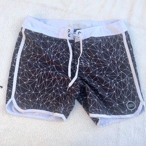 Ezekiel Swim Trunks Board Shorts Black & White Geometric Print Waist 40